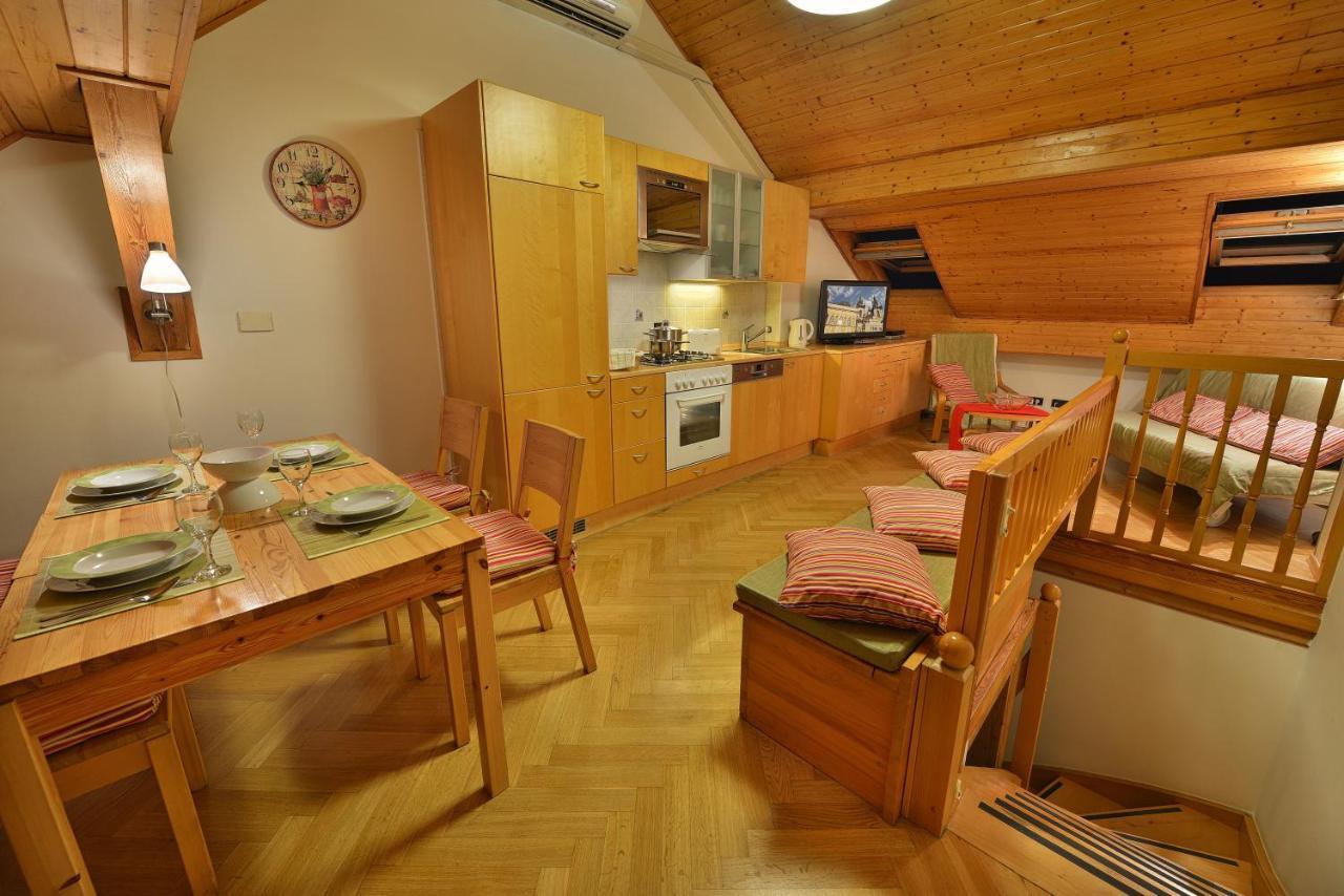 Old Town Apartments Tyn Praga Zewnętrze zdjęcie
