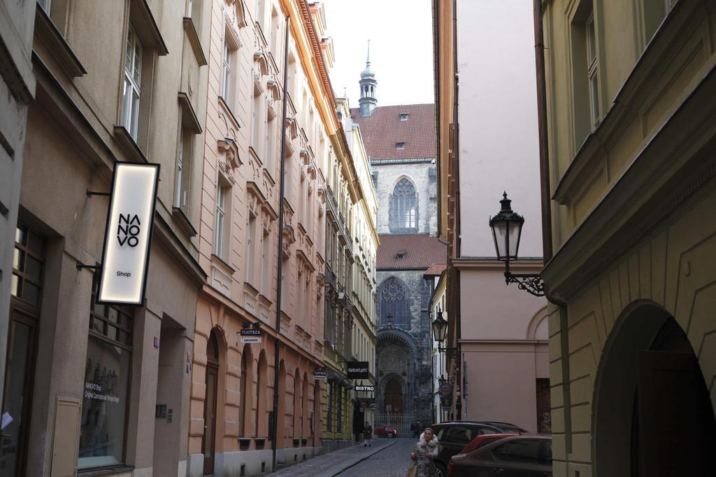 Old Town Apartments Tyn Praga Zewnętrze zdjęcie
